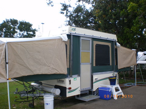 001resize_caravan.jpg