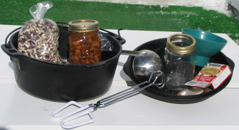 Baked_Beans_Gear_IMG_2017.jpg