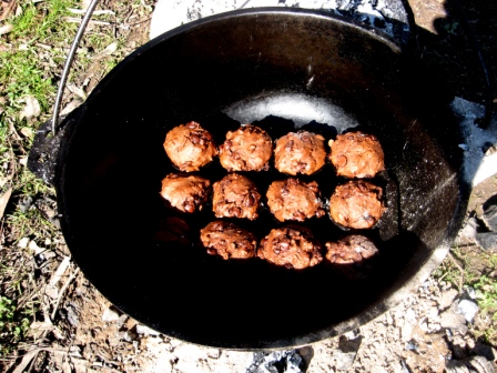 Knockabout_Pot_1.jpg