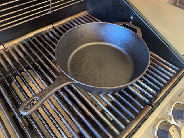 New_Deep_Skillet_02.jpg