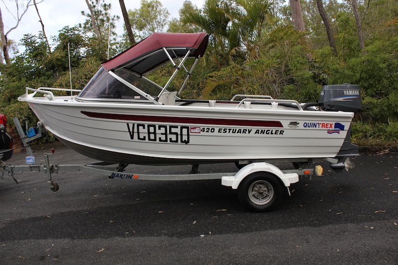 boat1.JPG