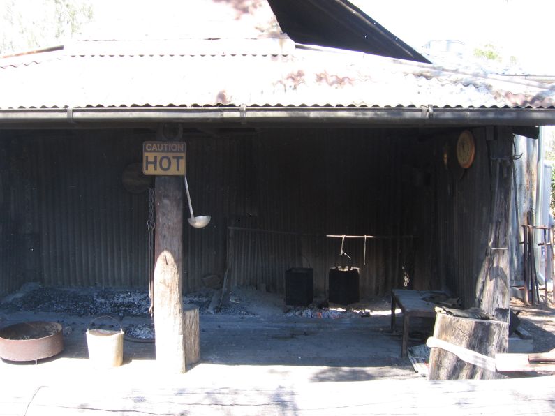 cook_house_2_001.jpg