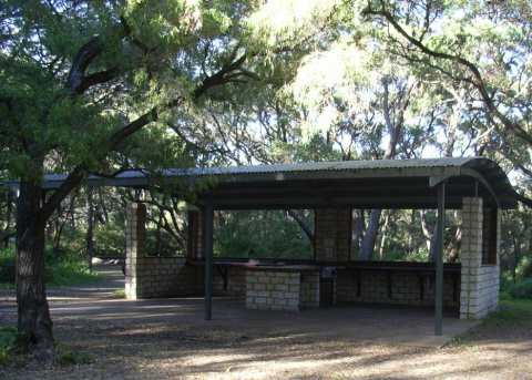 sm_Hamelin_Hollow_Camp_Kitchen.jpg