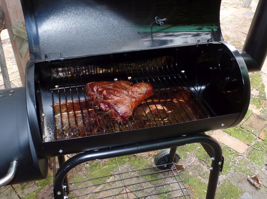 smoker_venison_leg.jpg
